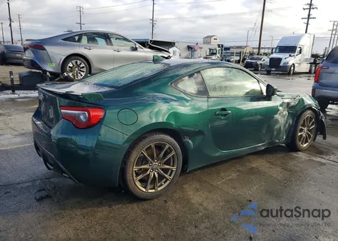 2020 Toyota 86 Gt from USA, damaged, VIN JF1ZNAE12L8750334